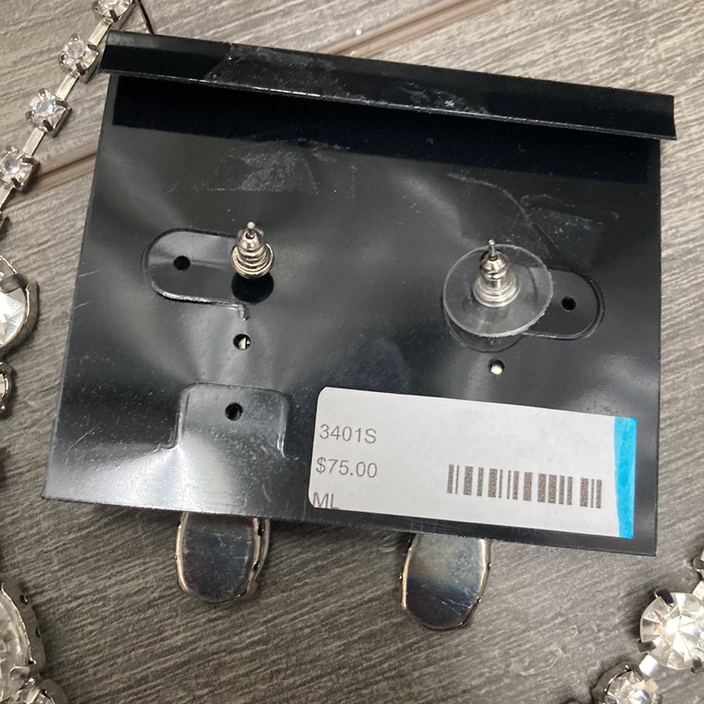 Matching Earrings and Necklace - Picture 3 of 3